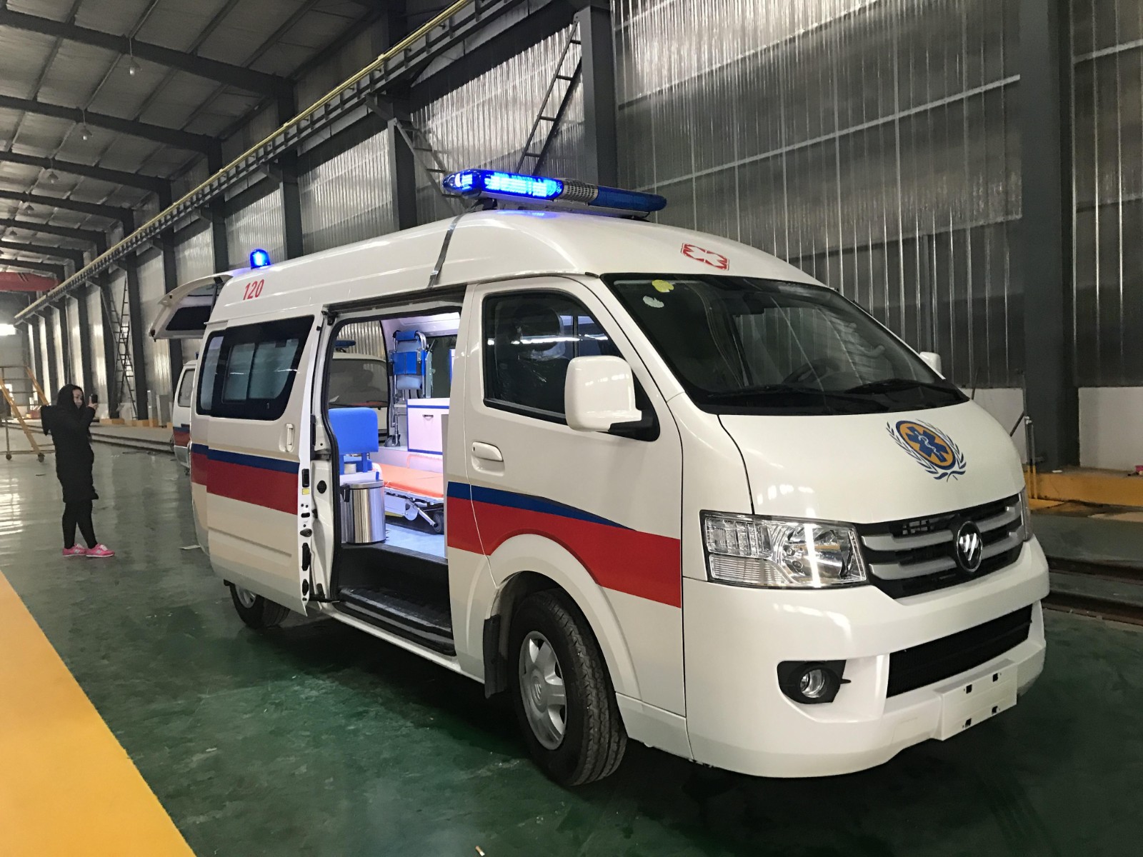 鄢陵县救护车转院